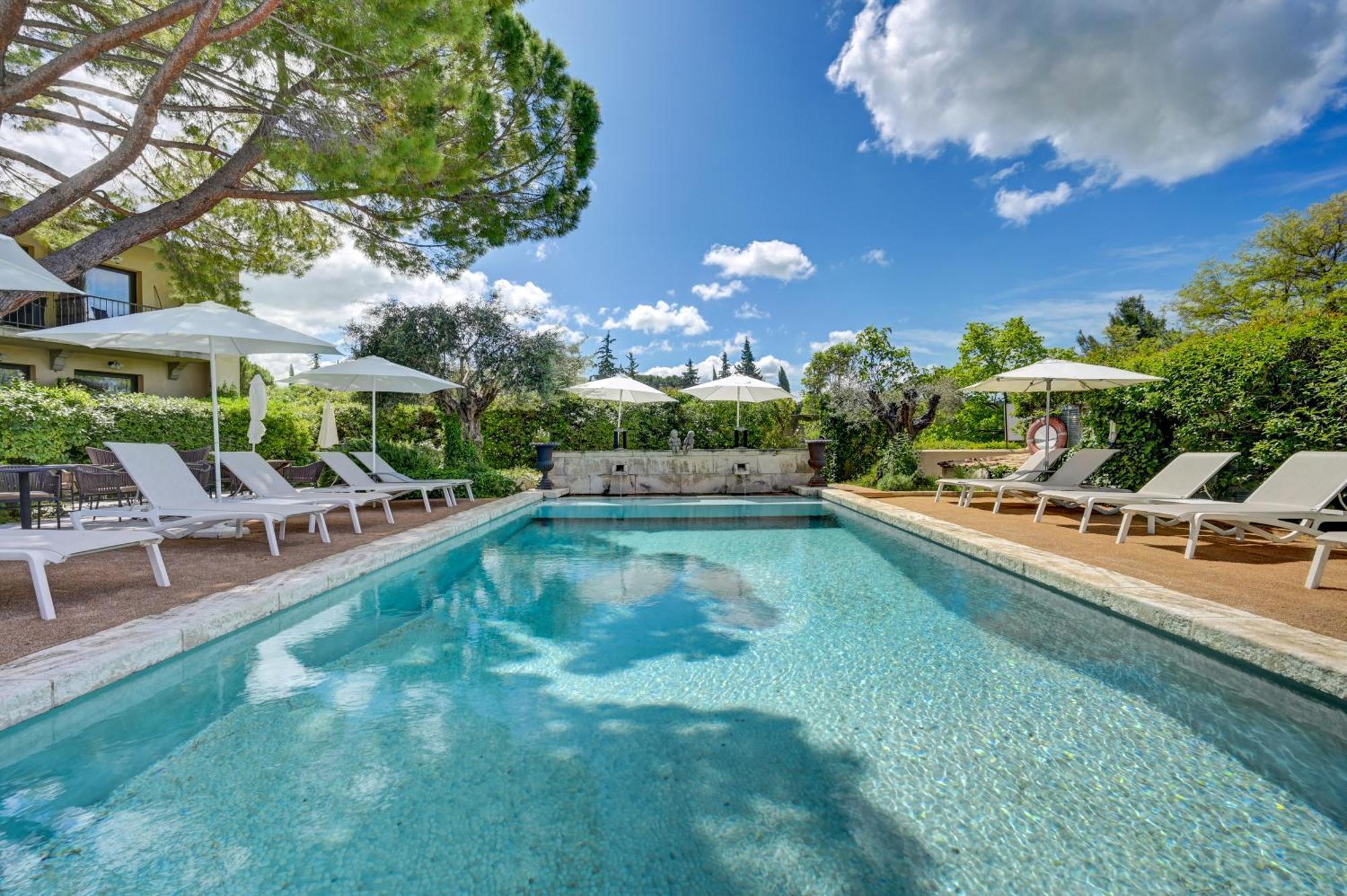 Hotel Bastide & Spa - Villa De Лурмарин Экстерьер фото